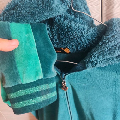 Sugarfree cardigan like new, green for girls 10-11 years