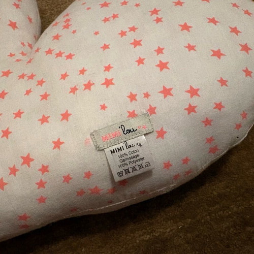 Mimi Lou Swan pillow like new, pink and white colors