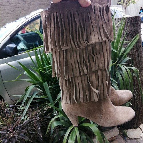 Beige boots made of genuine suede leather, like new