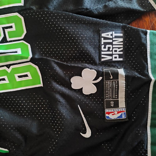NBA Boston Celtics shorts new, medium size