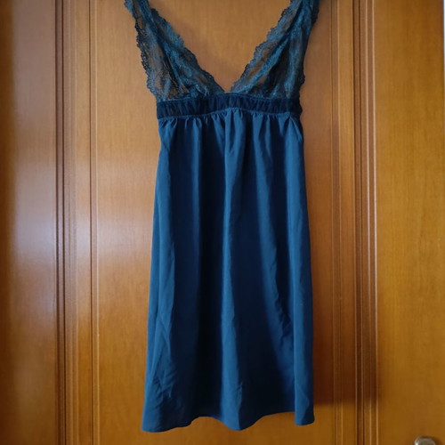 Oysho nightdress used with lace cypress color, size S