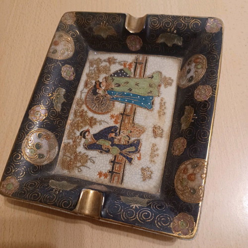 Royal Satsuma ashtray single