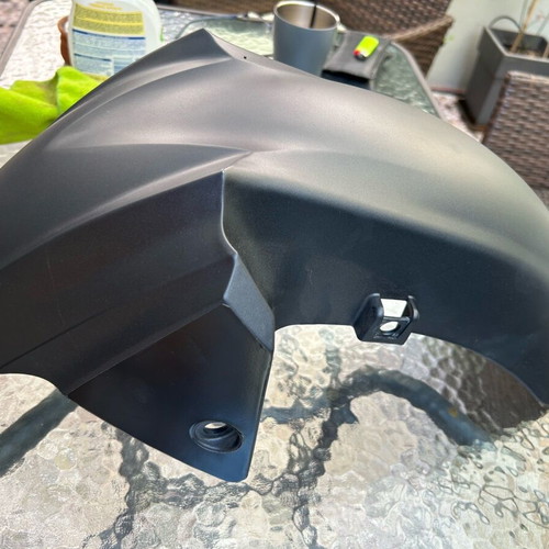 X-TOWN 300i ABS Special Edition front fender like new, genuine