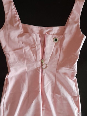 Lynne Hot Stuff Now dress pink like new