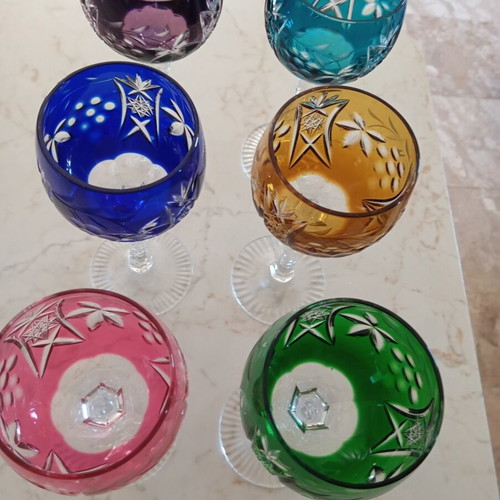 Crystal wine glasses set of 6 from Germany, like new