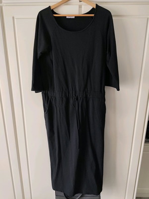 Celestino long dress one size like new, black