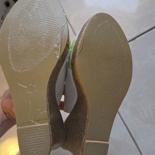 Platform sandals white with green patent leather and leather insole new