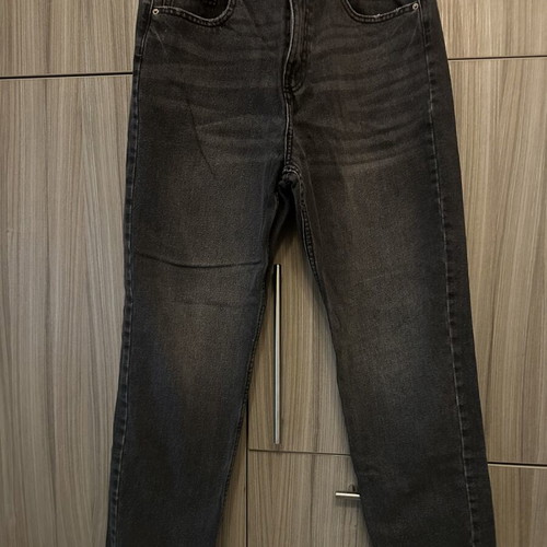 Sinsay women's mom fit jeans like new, black and gray, size L