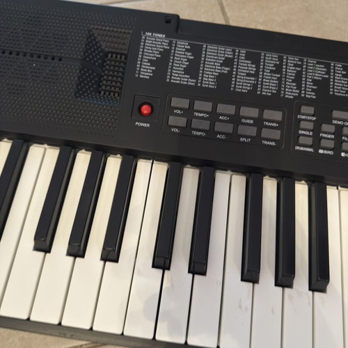 Digital keyboard 54 keys like new