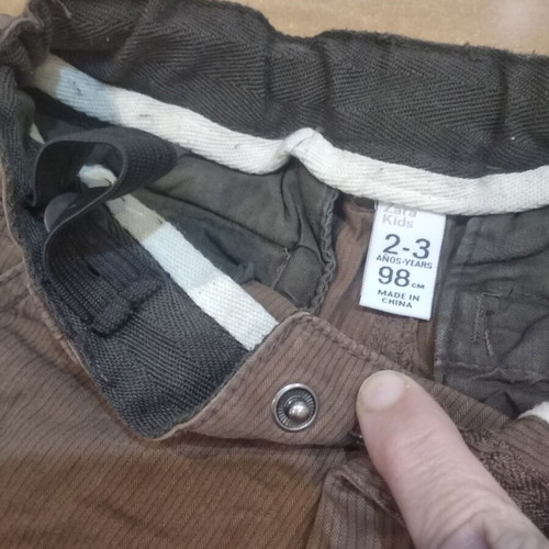 Bermuda shorts for boys 2-3 years like new, set of 4 pieces
