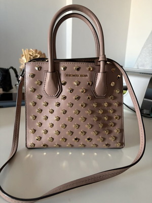 Michael Kors τσάντα χιαστί σαν καινούργιο, μπεζ ροζ με τρουκς