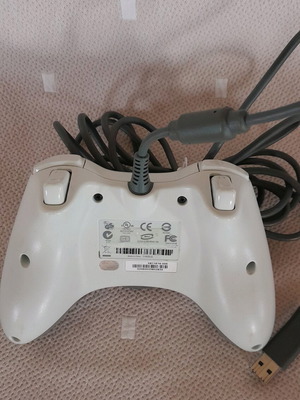 Authentic Xbox controller like new
