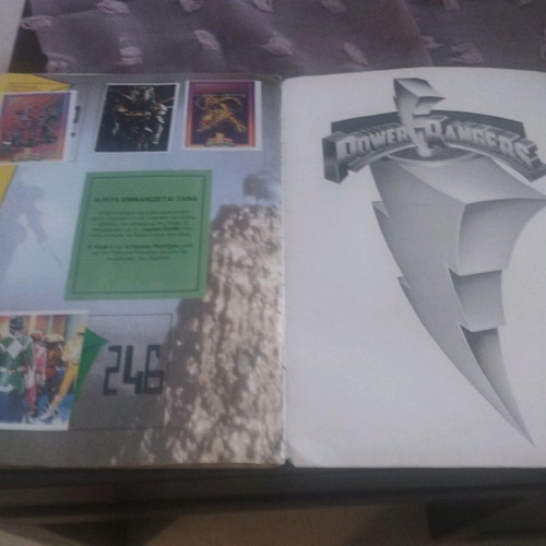Power Rangers sticker album used with 181 stickers, Carousel
