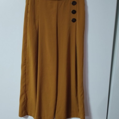 Zara zip-culottes medium size mustard color like new