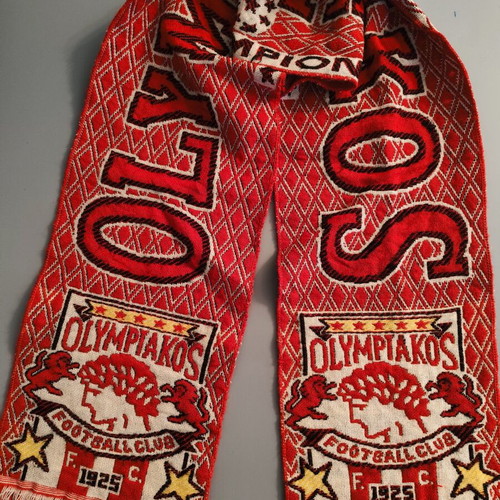 Olympiakos F.C. scarf used, collectible and authentic