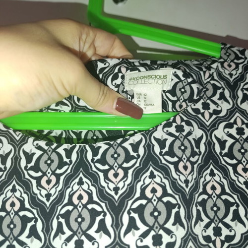 H&M dress size 42 like new, black and white, fabric