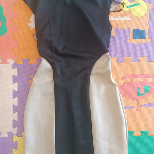 Large dress with elasticity Paris like new, black and beige