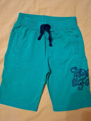 Boys' shorts, green, size 110-116 cm, age 6