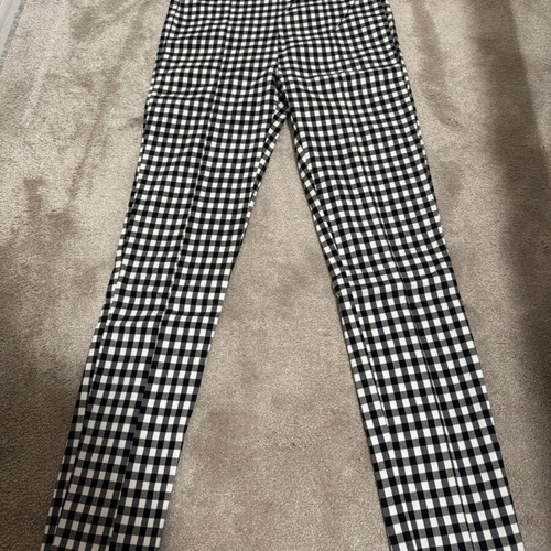 Bershka Gingham Pants slim fit high waist black and white like new