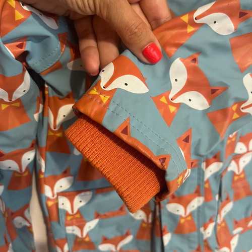 Light jacket Beauty and the Bib with fox print like new