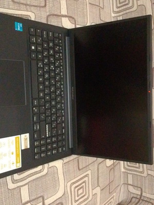 Asus Vivobook 15 X1504VA Καινούργιο 15,6" FHD Laptop i3-1315U 8GB 512GB SSD