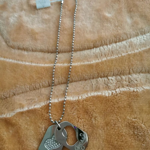 Guess necklace new, silver