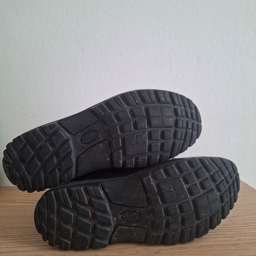 Lowa leather boots used, size 45, Vibram sole, black