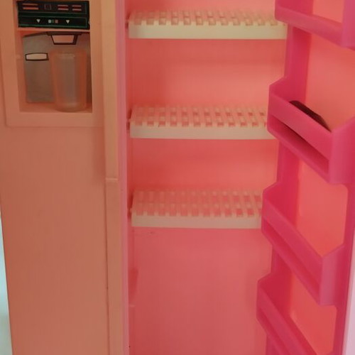 Barbie kitchen 1986 used collectible playset