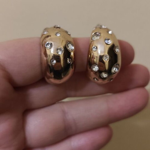 Gold earrings with rhinestones new