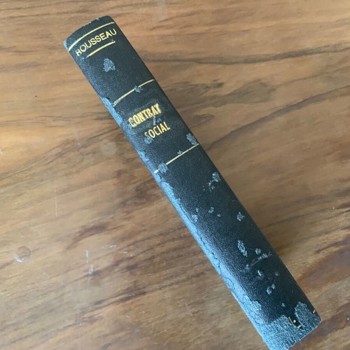 Contrat Social Russeau hardcover book used in French