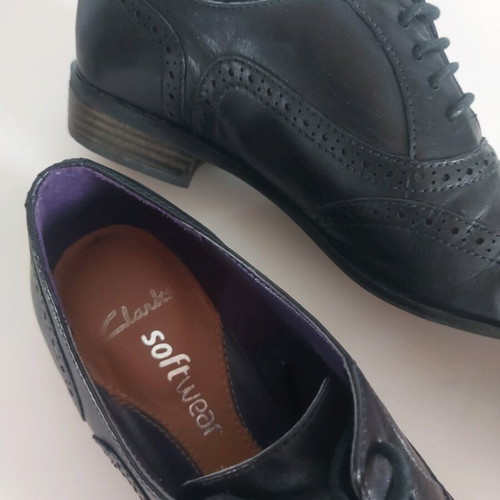 Clarks Oxford Shoes like new, leather, size 37
