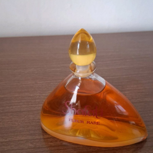 Yves Rocher Shafali Fleur Rare Eau De Perfume 1.7 fl oz like new, vintage