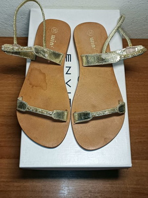 Sandals No36 used in moderate condition brown