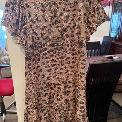 Girls' sequin dress 6 years like new, beige leopard pattern