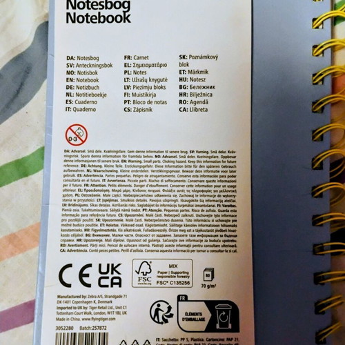 Notebook with movable smiley faces, 80 pages, new