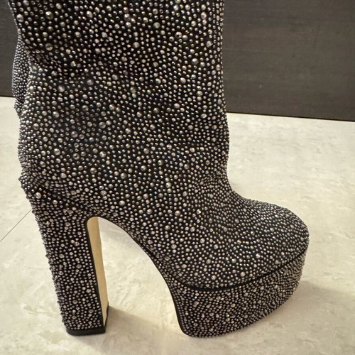 Nak ankle boots new, size 36, black with silver rhinestones