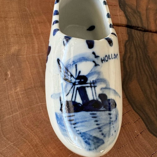Decorative shoe like new from Holland