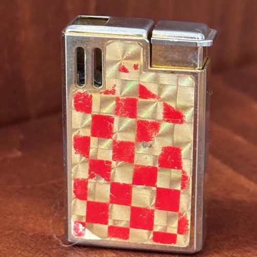 Mini Maxi Lady Lighter used