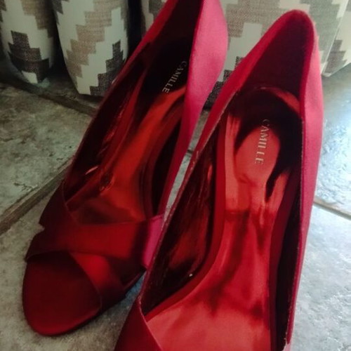 Camille peep toe shoes like new, red burgundy, size 40, 8cm heel