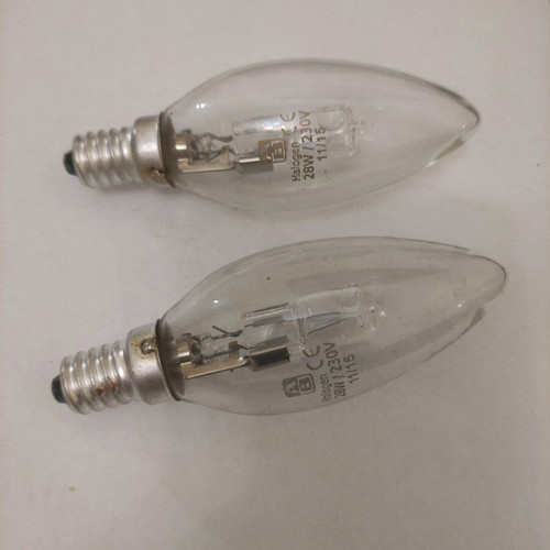 E14 Halogen Candle Bulbs 28W Set of 2 Like New
