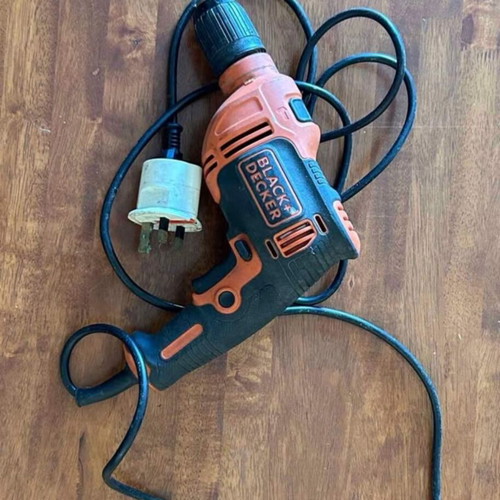 Black and Decker δράπανο σαν καινούργιο