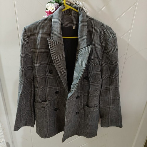 Women's checked jacket like new, size M 38 10, black and white