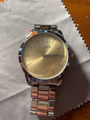 Ferendi watch used with silver bracelet, unisex
