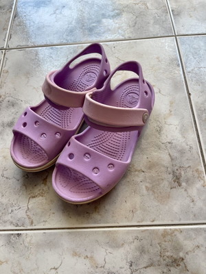 Πέδιλα Crocs σαν καινούργιο, νούμερο C12 (29-30), ροζ