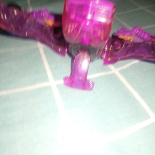 Mekardimal collectible toy car like new