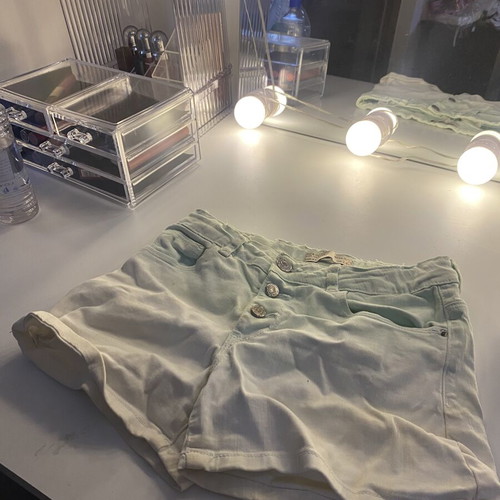 Zara shorts like new, size 140 cm, white multicolor