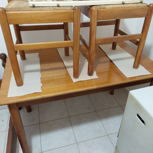 Wooden extendable table used 0.80x1.20 m