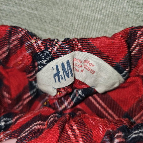 H&M red skirt for 5-6 years like new