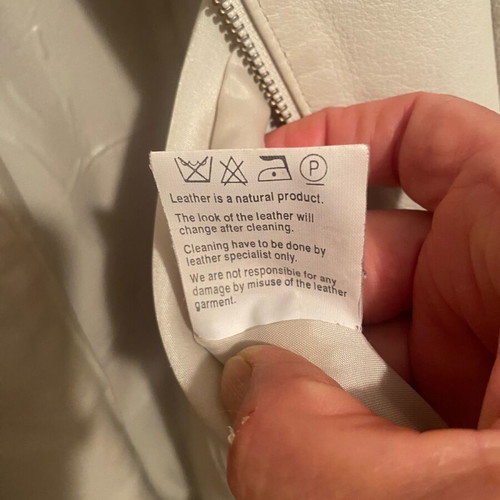 Newton leather jacket like new, white, size 44, spring-autumn
