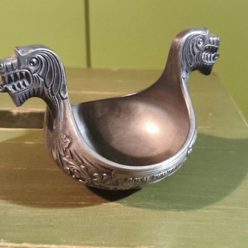 Vintage Viking Konge Tinn decorative pewter bowl like new